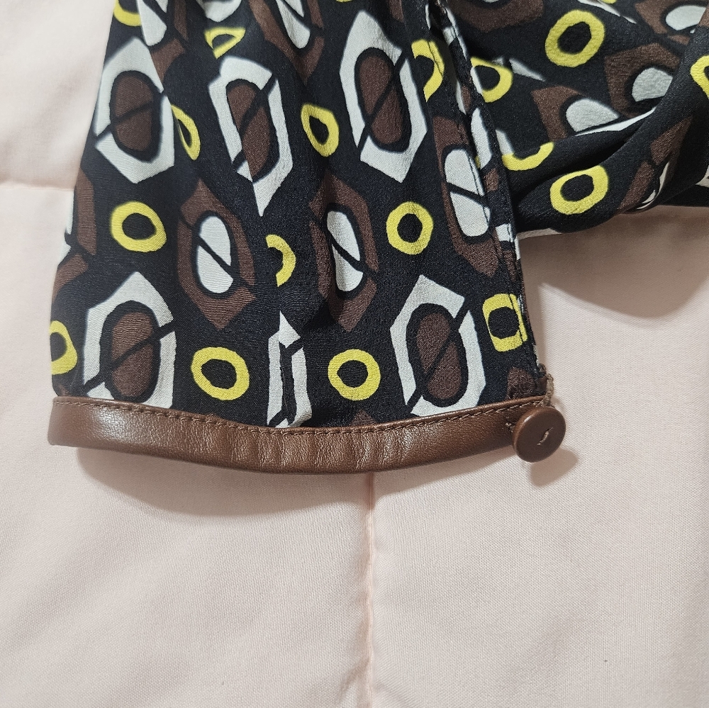 Prada clasic blouse - Picture 6 of 11